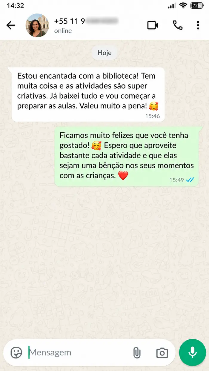 Comentário de cliente encantada com a Biblioteca EducaKids